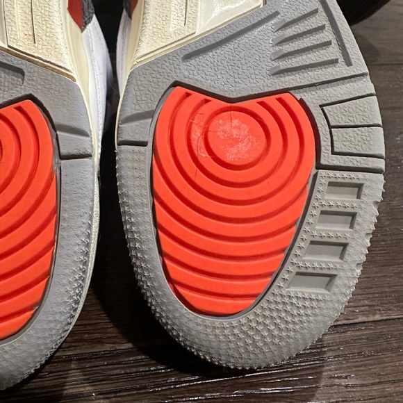 Air Jordan Retro 3 Sneakers - Picture 8 of 12